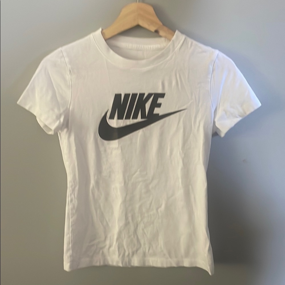 Nike Womens T-Shirt